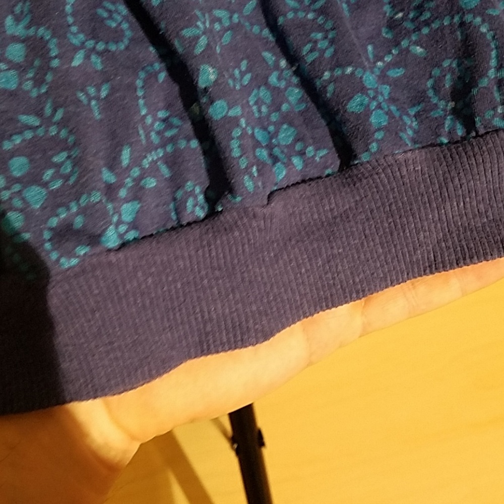 Free People  v neck long sleeve C11 - Picture 4 of 5
